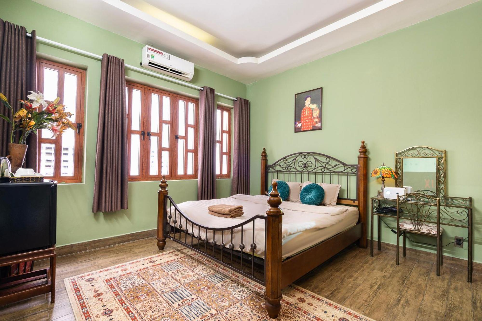 A Little Saigon Hotel - Bui Vien Walking Street 胡志明市 外观 照片