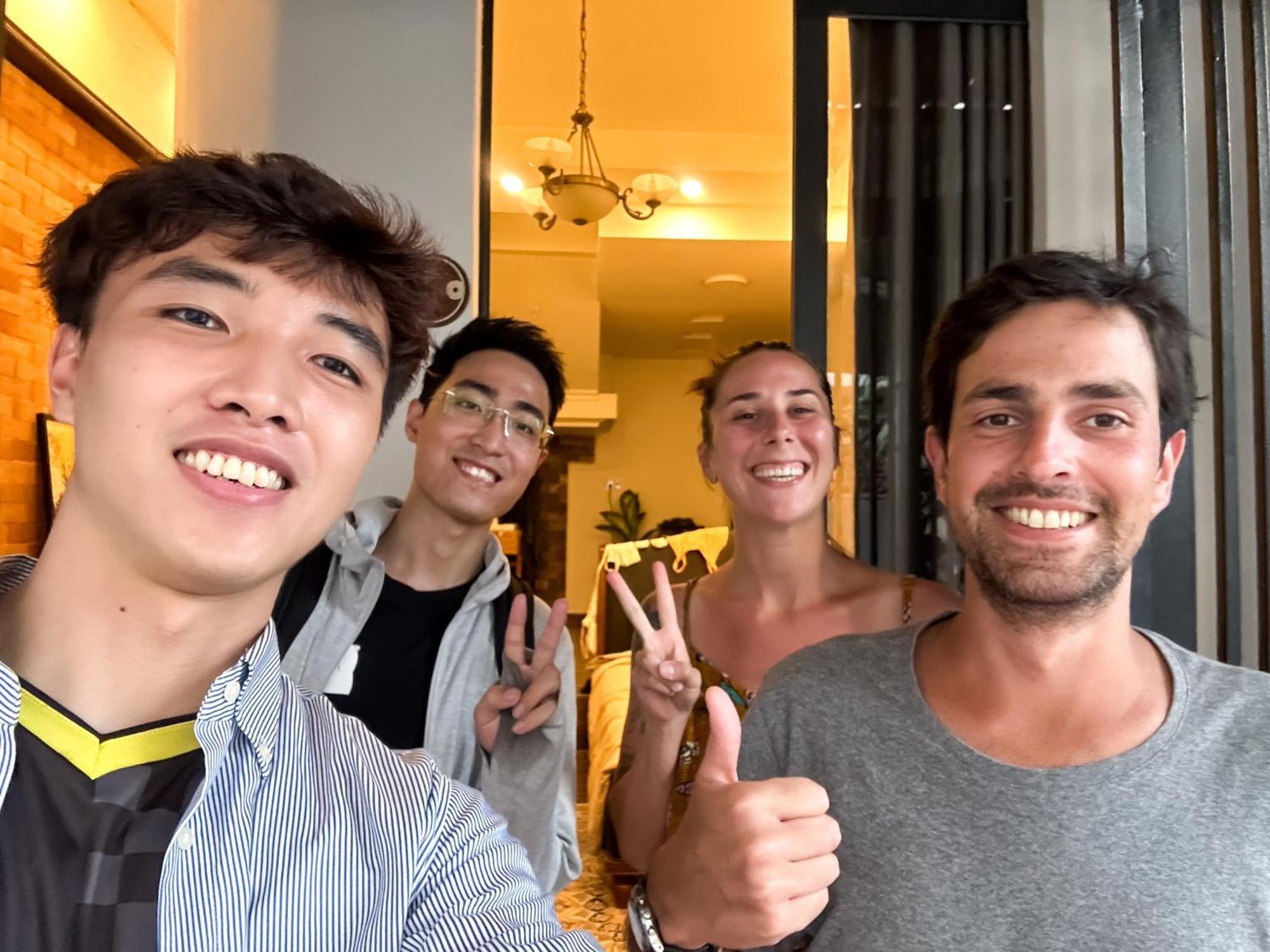 A Little Saigon Hotel - Bui Vien Walking Street 胡志明市 外观 照片