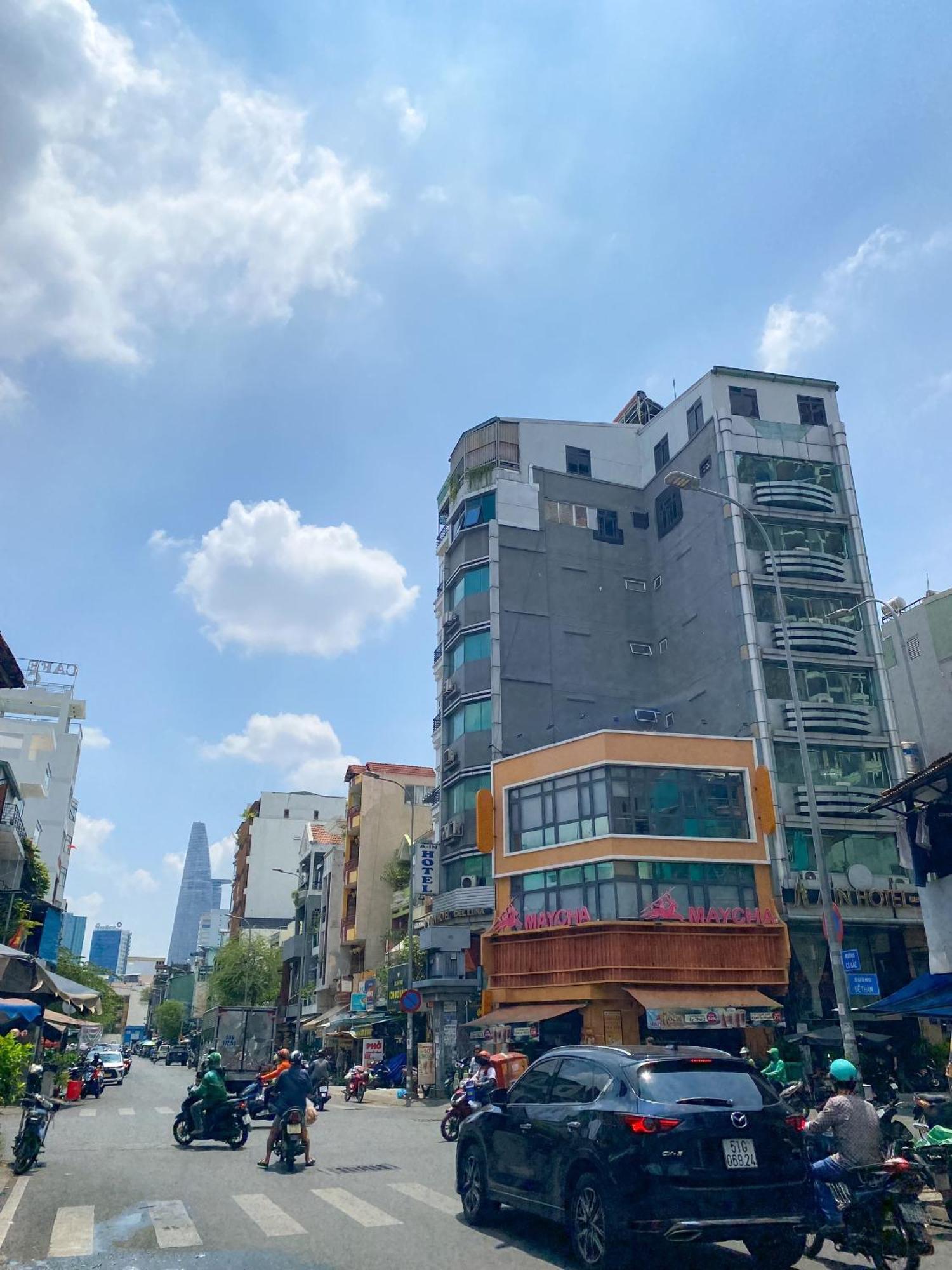 A Little Saigon Hotel - Bui Vien Walking Street 胡志明市 外观 照片